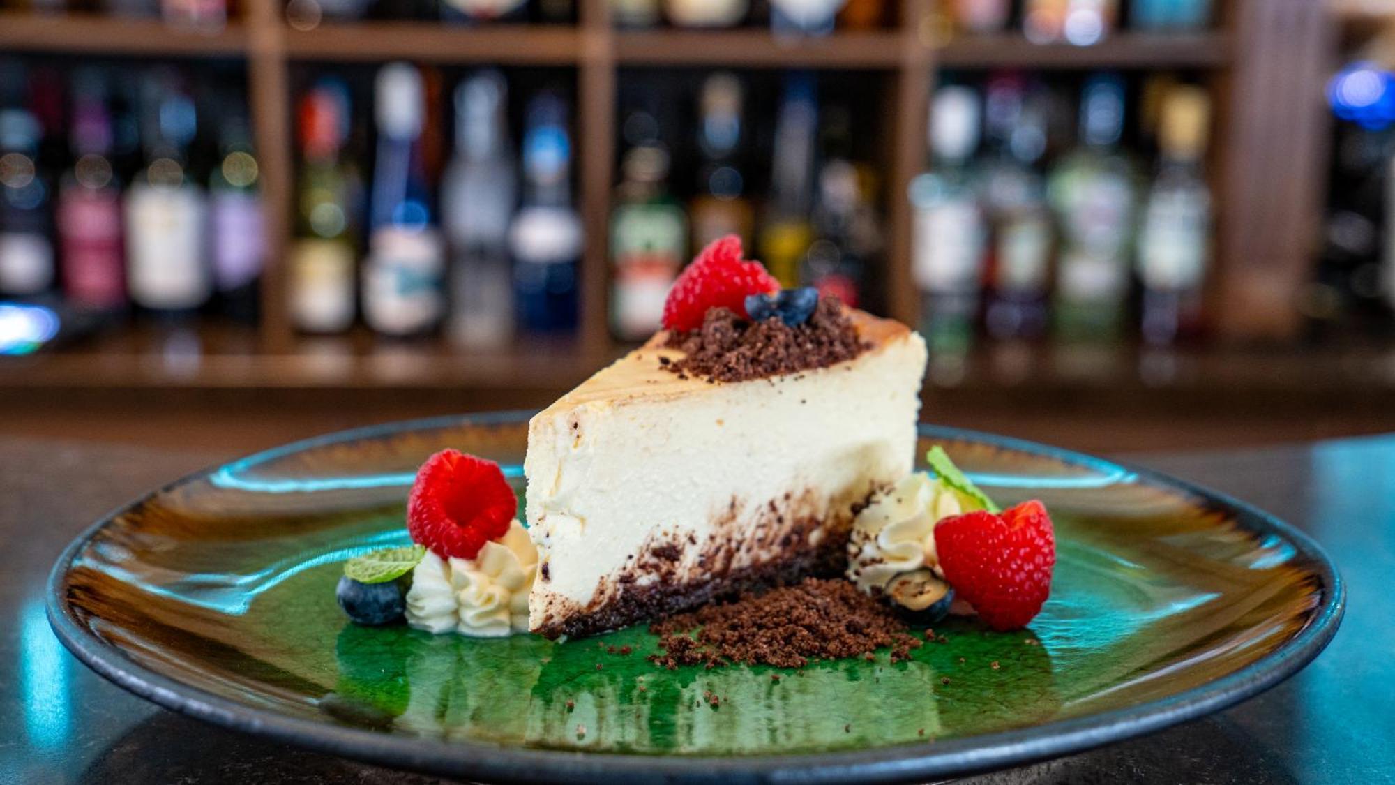 Boutique Odyseja & Spa Ciechocinek Ngoại thất bức ảnh A cheesecake